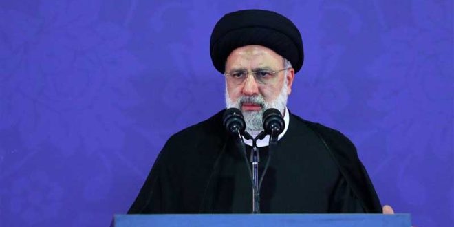 امام زنده است، چون میراثش و آموخته‌هایش زنده است