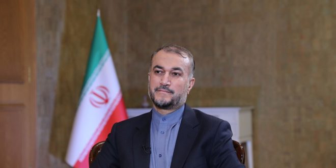 برای کمک به عراق و سوریه، خون بهترین مستشاران نظامی خود را تقدیم کرده‌ایم