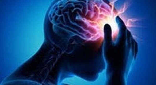 دهان بیمار دچار تشنج را باز نکنید