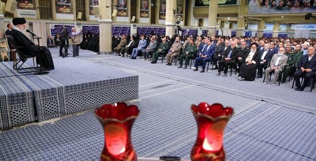 تهران باید با شناسنامه انقلابی برای نسل جوان معرفی شود