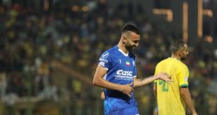 مهاجم استقلال ماندنی شد