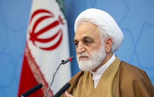 کشورهای اسلامی مراودات و دادوستدهای خود با صهیونیست‌ها را کاملاً قطع کنند