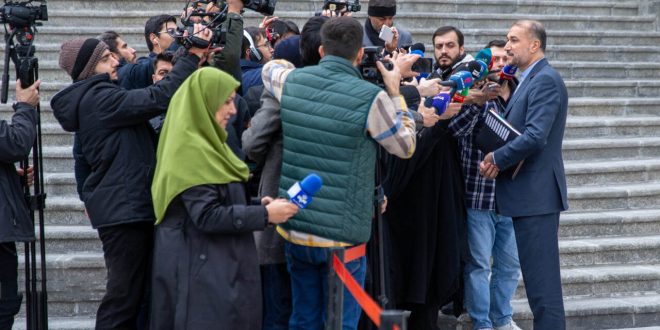 مسائل با آژانس را با همکاری فنی و نه فشار سیاسی حل و فصل می‌کنیم