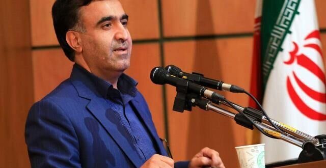 تکذیب قطع درختان در بوستان‌ها توسط رئیس سازمان حفاظت محیط زیست
