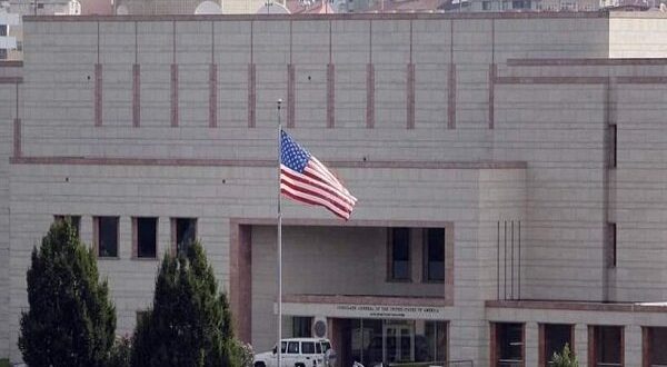 تیراندازی در محوطه سفارت آمریکا در لبنان