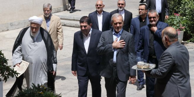 دفتر رییس‌جمهور تحویل پزشکیان شد