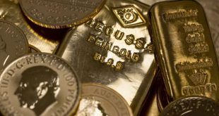 طلای جهانی منتظر پرواز ماند