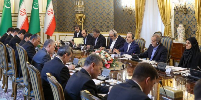 توافق گازی با ترکمنستان اقدامی برای تبدیل ایران به هاب منطقه است