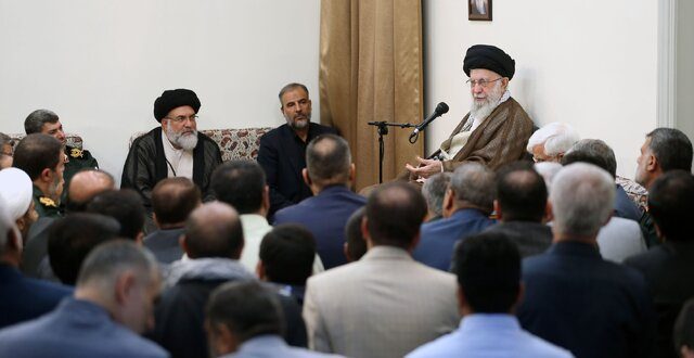 لزوم ایستادگی در مقابل جنگ روانی دشمن