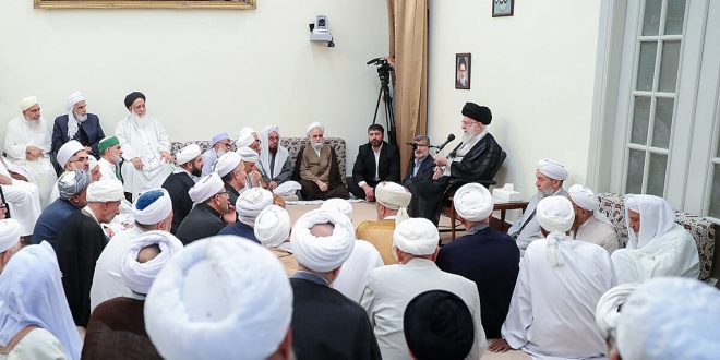 موضوع «امت اسلامی» به هیچ وجه نباید فراموش شود