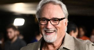 دیوید فینچر با نتفلیکس می‌ماند