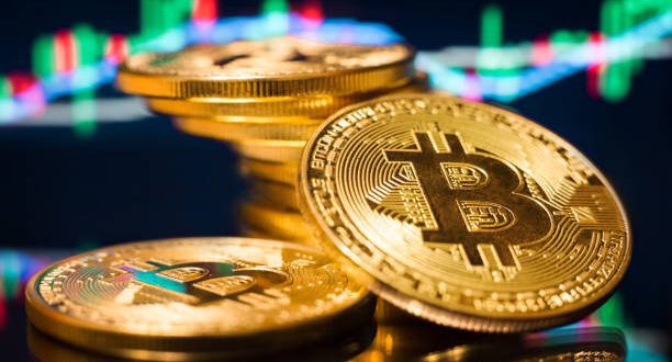 آخرین وضعیت قیمت بیت کوین در بازار؛ کاهش یا افزایش؟