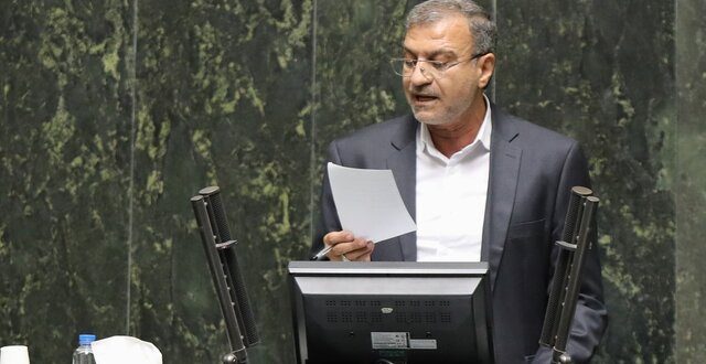وزیر آموزش و پرورش گزینش‌های بی مورد را حذف کند