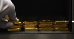 طلای جهانی زیر سطح رکورد باقی ماند