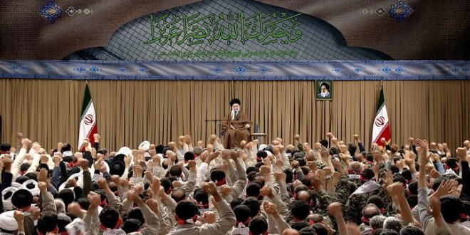 روحیه بسیجی بر آمریکا و رژیم صهیونیستی غلبه می‌کند