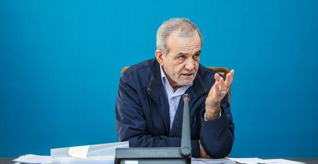 توزیع پروژه‌های عمرانی در سراسر کشور در اولویت باشد