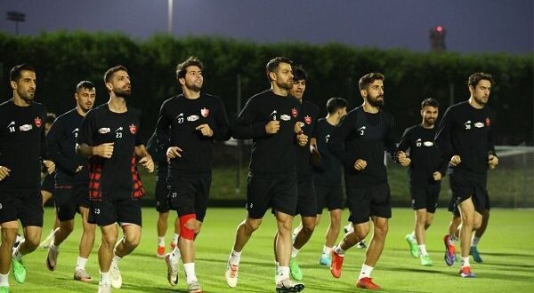 کاروان پرسپولیس امشب عازم تهران می‌شود