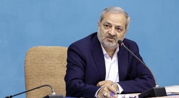 پرچم نماز در تمام مدارس کشور باید برافراشته شود
