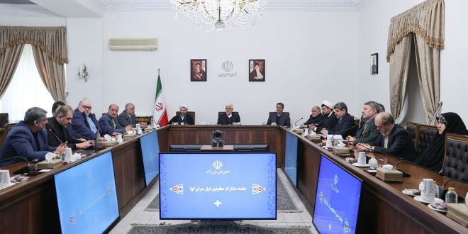 پیامِ واحد قوای سه‌گانه حل مشکلات معیشتی مردم است