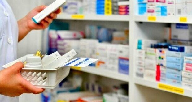 ۴۰۰ میلیارد تومان از مطالبات دارو و شیرخشک واریز شد