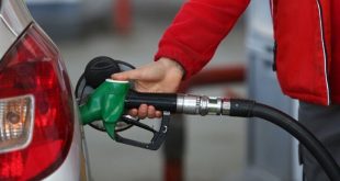 هنوز بنزین سوپر وارداتی در جایگاه‌ها توزیع نشده است