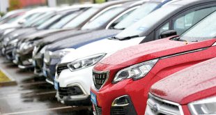 کاهش قیمت خودروهای وارداتی محقق می‌شود؟