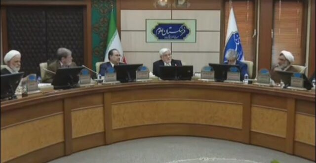 فرهنگستان‌ها بر صدور فتوا و راهبردهای کلان تاکید داشته باشند