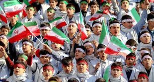 زنگ انقلاب در مدارس سراسر کشور نواخته شد