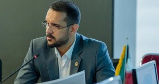 تخصیص ۷۰ هزار تن برنج خارجی به فروشگاه‌ها برای تعدیل قیمت
