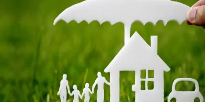 صنعت بیمه روزانه 654 میلیارد تومان خسارت پرداخت می‌کند