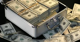 قیمت دلار در آستانه تک نرخی شدن