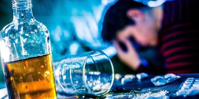 مصرف کنندگان الکل ۱۳ سال زودتر می‌میرند