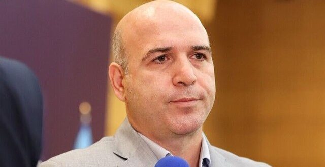 کاهش نرخ دلار ادامه دارد