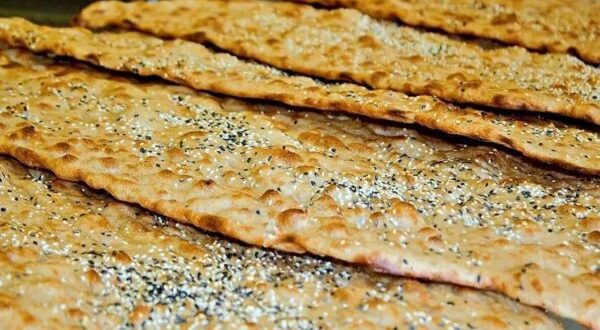 تغییر قیمت نان در حال بررسی است
