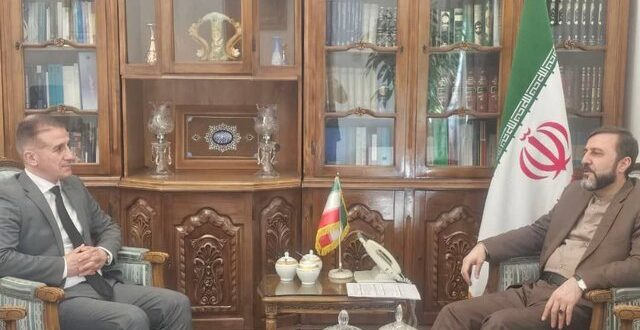 توسعه همکاری‌ها در حوزه خزر، محور گفتگوی غریب‌آبادی و سفیر آذربایجان در ایران
