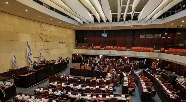 نمایندگان صهیونیست با آغاز حملات موشکی ایران پا به فرار گذاشتند