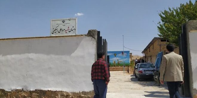 تلاش سازمان نوسازی مدارس برای مشارکت مردم در امر مدرسه سازی
