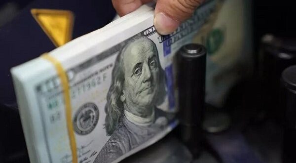 قیمت دلار به پایین‌ترین رقم طی ۳ سال اخیر رسید