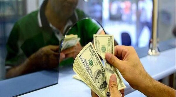 قیمت دلار در بازار ارز تجاری