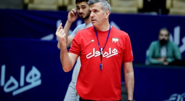 انتقاد سرمربی تیم والیبال جوانان ایران از برنامه‌ریزی ناعادلانه FIVB