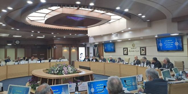 نشست اعضای کمیسیون بهداشت با ظفرقندی برگزار شد