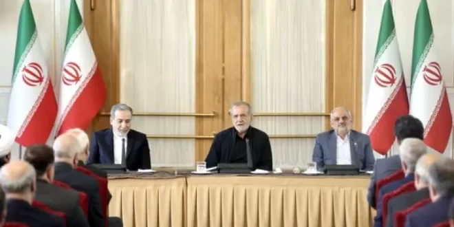 در مقابل جامعه مسئول هستیم/ باید روابط کشور را با همسایگان تقویت کنیم