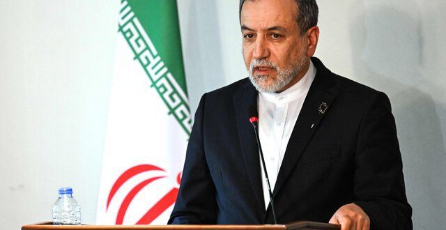 اگر اتحادیه اروپا و سه کشور اروپایی می‌خواهند نقشی ایفا کنند، باید مسئولانه رفتار کنند 