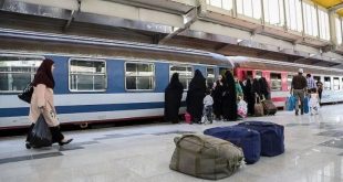گرانی بلیت قطار در روزهای شلوغ بدسلیقگی شرکت راه‌آهن بود