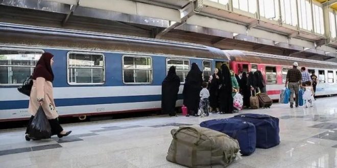 گرانی بلیت قطار در روزهای شلوغ بدسلیقگی شرکت راه‌آهن بود