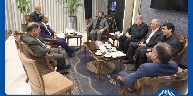 دکتر اخلاقی میزبان استاندار همدان و نماینده تویسرکان