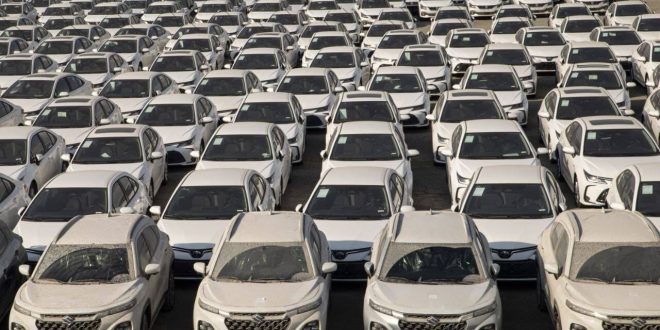 مهلت ثبت نام برای خرید خودروهای وارداتی تمدید شد