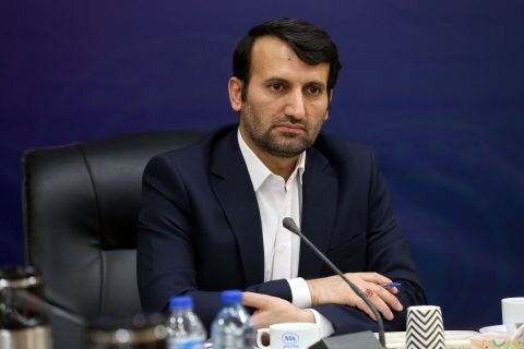 والدین اگر نتوانستند در مدرسه ثبت‌نام کنند، به آموزش و پرورش بروند