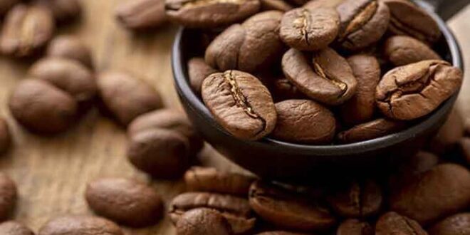 هشدار نسبت به افزایش مصرف کافئین در میان دانش‌آموزان