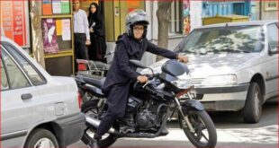 صدور گواهینامه موتورسواری زنان در انتظار اصلاح قانون